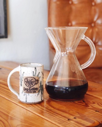 Chemex and coffee cup